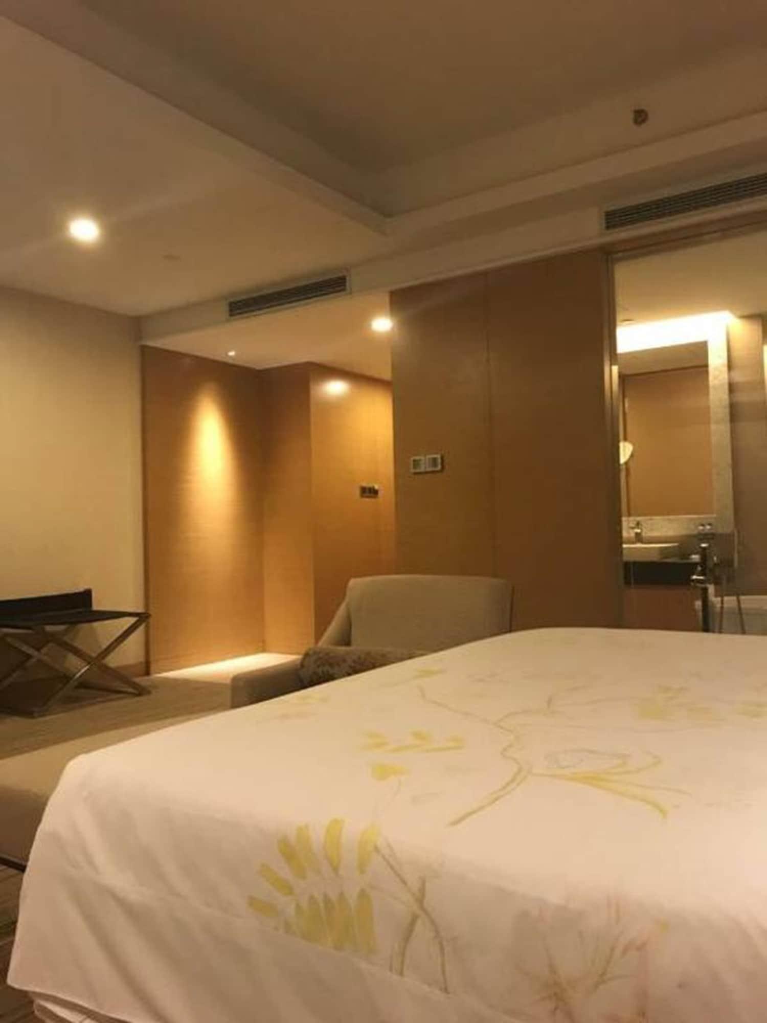 Grand Skylight International Hotel Shenzhen Guanlan, Near Metro Station, Huawei, Foxcnn, Shenzhen North Railway Extérieur photo